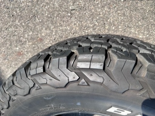 【美品❗️】BFグッドリッチ　オールテレーン　225/70/R16