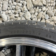 19インチ タイヤホイールセット スペーサー20mm2枚 5mm2枚
 の画像