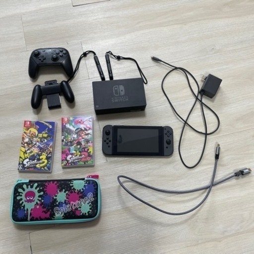 Switch プロコンとケースとソフト付き