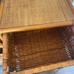 籐のチェストの画像