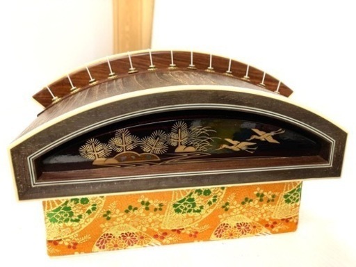 SOLD OUT！美品◆和琴◆13弦 蒔絵あり 琴柱／口前カバー／丸袋／琴ケース付き 直接引き取り可能