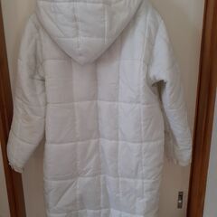 レディースコートの画像