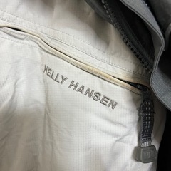 HELLEY HANSEN  スノボ、スキー用上下セットの画像