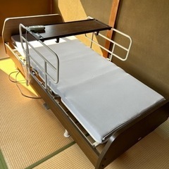 【決まりました】電動介護ベット　受け渡し期間11/8迄