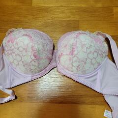 ワコールブラジャーの画像