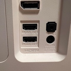 LG 32インチスピーカー付き4Kモニター(２つ)の画像