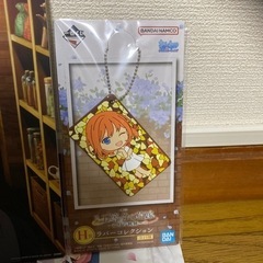 五等分の花嫁　イラストボード(二乃) ストラップ(四葉)の画像