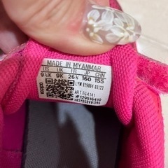 adidas スニーカー16センチ　女の子の画像