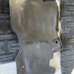 200系ハイエース　ワゴン　フロアマットの画像