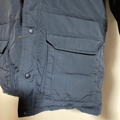 お値下げ LEVI’S ダウン 試着のみの画像