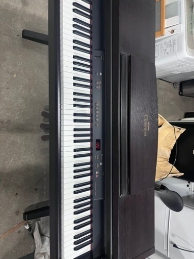 YAMAHA Clavinova CLP-820