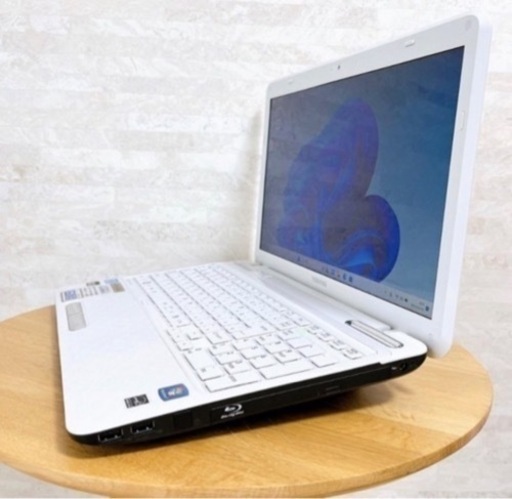 【美品】最新Windows 11 10月分③HDD320GB メモリ4GB 東芝　ノートパソコン