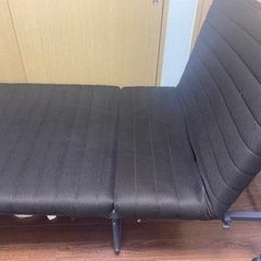 【決まりました】折りたたみ、リクライニング機能付きベッドの画像