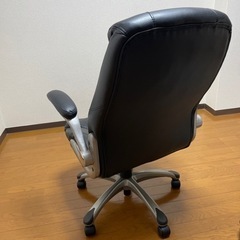 パソコンチェア　の画像