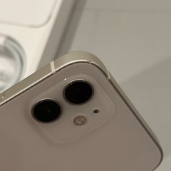 i phone12 128GB  ホワイト　美品　外箱ありの画像
