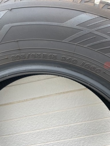 スタッドレスタイヤ・YOKOHAMAアイスガード60 (2021年12月製造)