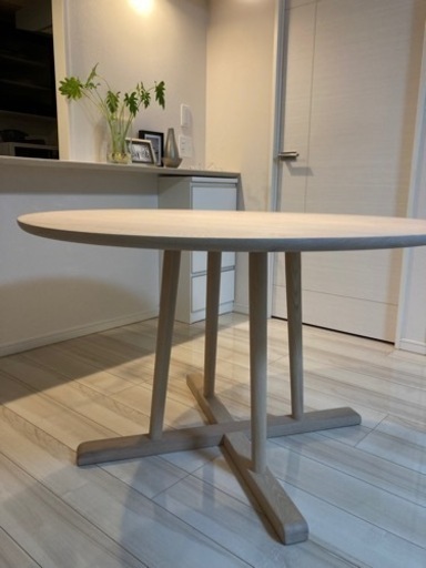 【超美品】ACTAS ラウンド ダイニングテーブル 120センチ