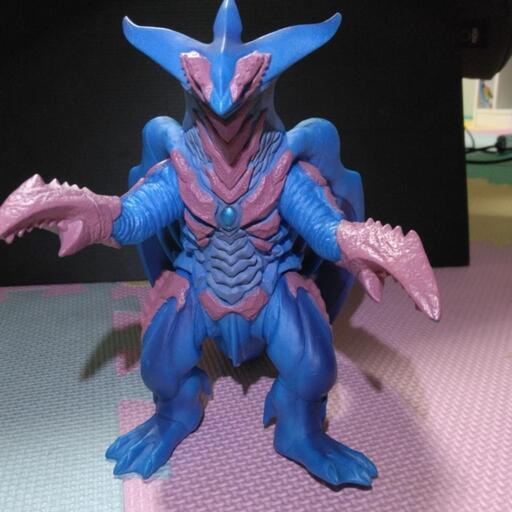 ウルトラマンソフビ 大 1