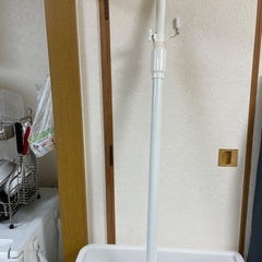 アイリスオーヤマ 突っ張り棒 伸縮棒 強力 幅75~120cm ホワイト H-NPJ-120の画像