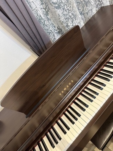 YAMAHA電子ピアノ+専用椅子+本25冊　セット