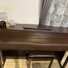 YAMAHA電子ピアノ+専用椅子+本25冊　セット