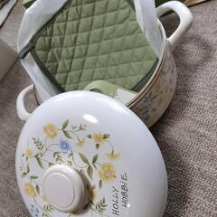 【値下】ホーロー鍋（新品）