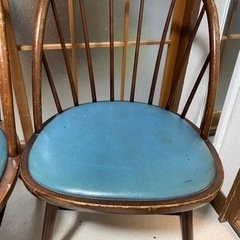 ダイニングチェア2脚の画像