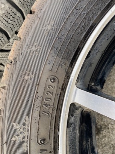 軽自動車スタッドレスタイヤ美品⭐️ホイールセット/1シーズンのみ使用