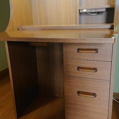 コンパクト　学習机　蛍光灯付きの画像