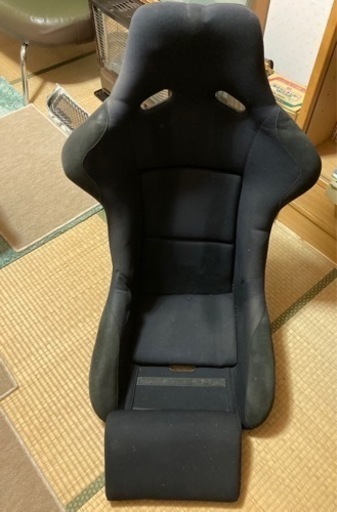 フルバケットシート