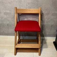 ★ほぼ新品★アクタス　Ｔキッズ　チェア　レッド
