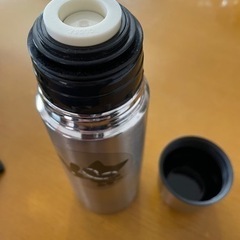 【レトロ　新品　未使用】　クロネコヤマト水筒🐈‍⬛の画像