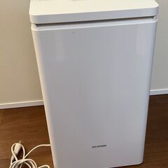アイリスオーヤマ　衣類乾燥除湿機　除湿量8.3L　DCF-80