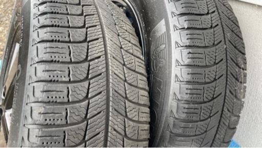 中古スタッドレスタイヤ (ミシュラン 195/65R15 トヨタ純正アルミ&ナット付き)