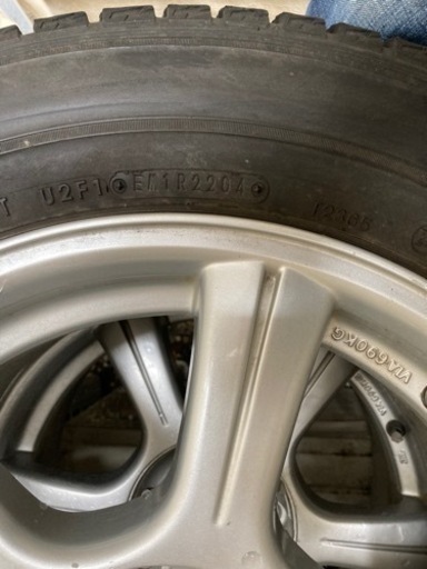【お話中】215/65R 16インチ　スタッドレス　タイヤ