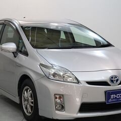 【燃費の良い車！！】　内装も人気のある車です。
