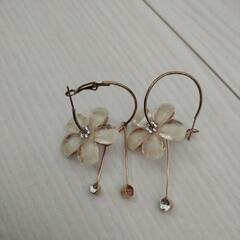 お花 ピアス
