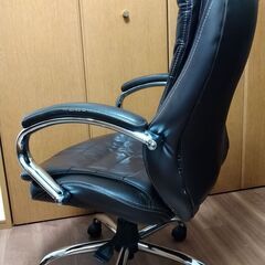 ワークチェア　革　ブラウン　ニトリの画像
