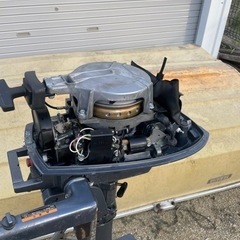 YAMAHA5馬力船外機の画像