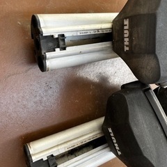 【お譲り先決まりました】THULE(スーリー) アルミエアロバー :515-0221/L=127cmの画像