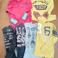 子供服　トレーナー　130cmの画像