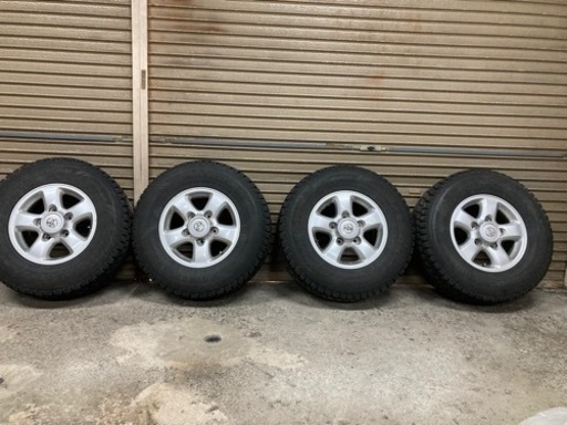 ランクル100 スパイクタイヤ