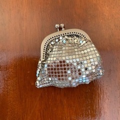 キラキラパーティバックと小銭入れの画像