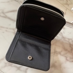 韓国で人気のブランド、財布の画像