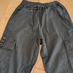 GU パンツ　サイズ140〜150位の画像