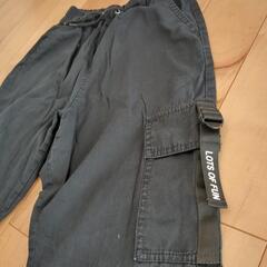 GU パンツ　サイズ140〜150位の画像