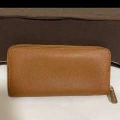 マイケルコース長財布の画像