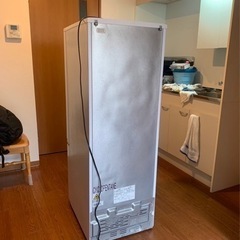 【美品】冷蔵庫　2021年製の画像