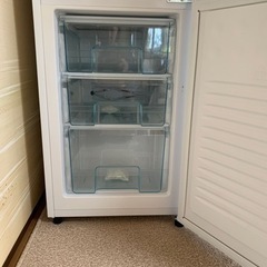 【美品】冷蔵庫　2020年製の画像