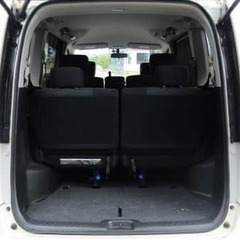 日産セレナ２０Ｘの画像